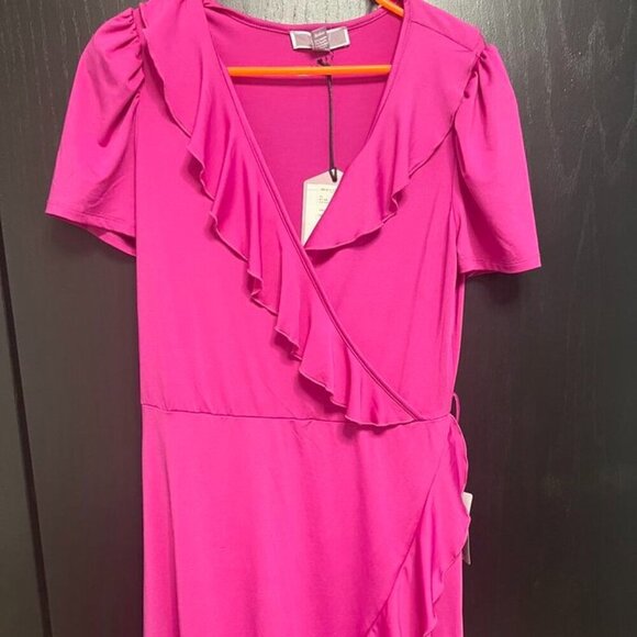 🌺 By Design NYC “Very Berry” Wrap Dress – Size M – MSRP $30 🌺 - Picture 2 of 6